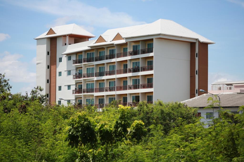 The Icon Place 2 @ Nurn Plub Wan Ban Map Yai Lia Exterior photo